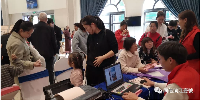 愛心定制抱枕，把幸福抱回家