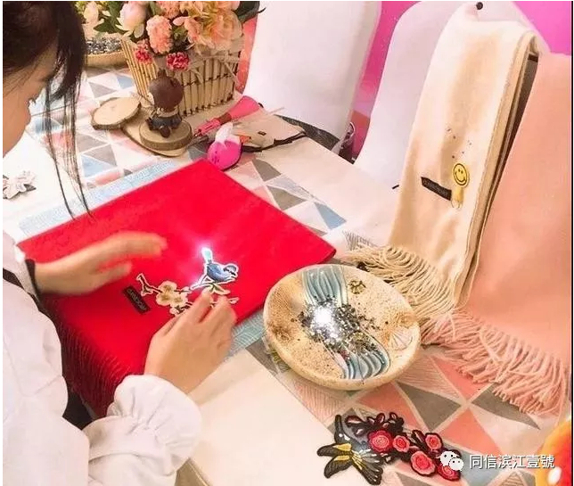 來濱江壹號手作圍巾，溫暖一整個冬天